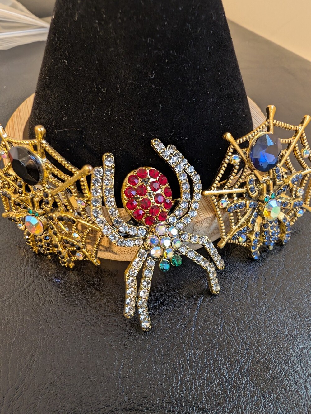 🕷️ 3-Piece Spider Lover Brooch Set | Halloween Gothic Pins